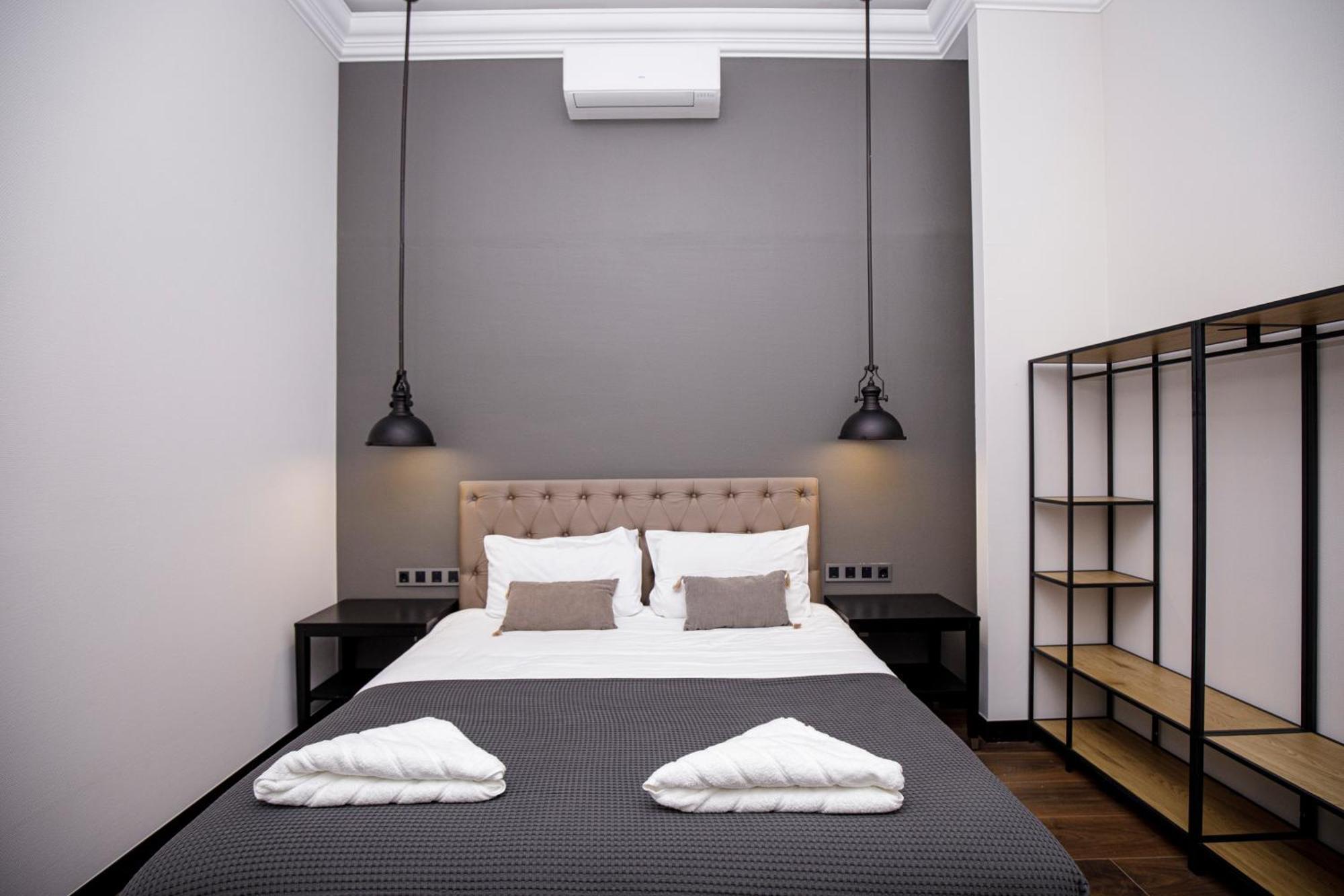 Beautiful Cosy Modern ,19th Century Building Appartamento